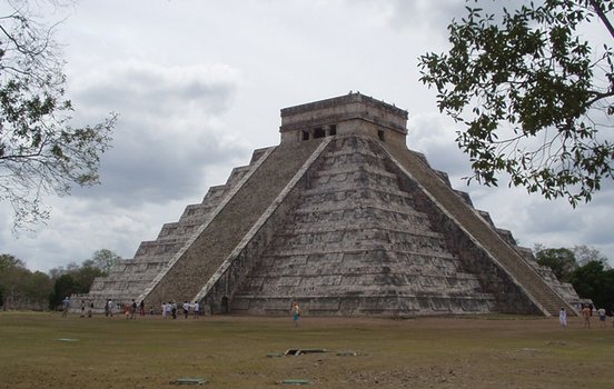Kukulcán Pyramid in Chichen Itzá