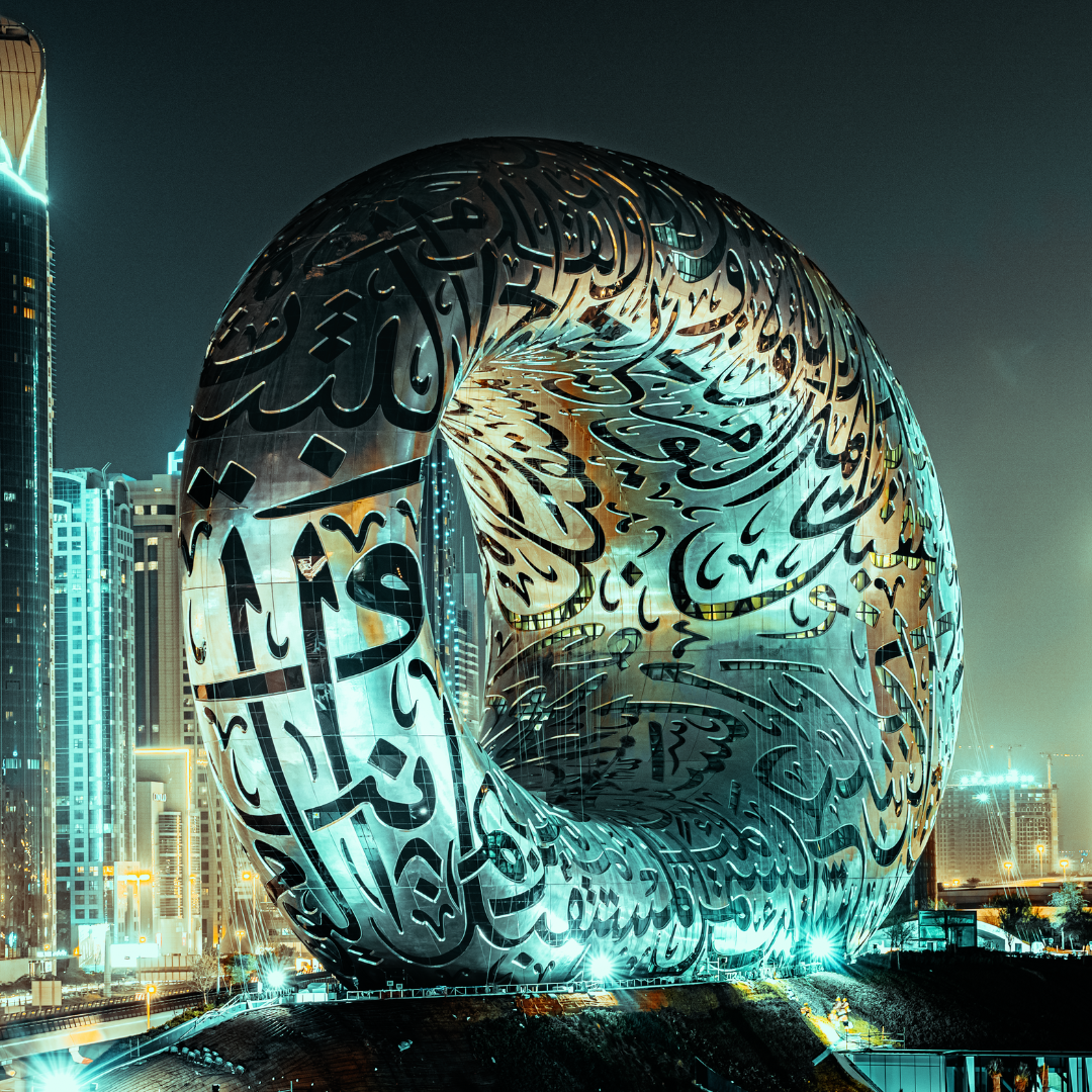 What language is spoken in Dubai and what is the official language?