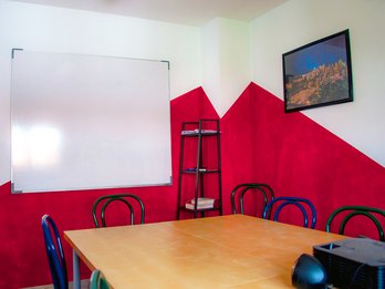 Salle de cours - Programme 35+ à Malaga Salle de cours - Programme 35+ à Malaga