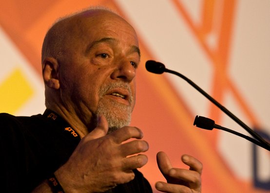 [Translate to Spanish (South America):] Frases inspiradoras de Paulo Coelho