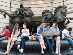 เรียนภาษาอังกฤษที่ลอนดอน-โรงเรียนสปร๊าคคาเฟ่ลอนดอน