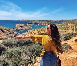 Comino merece una visita. La naturaleza se une a la rica historia de Malta.