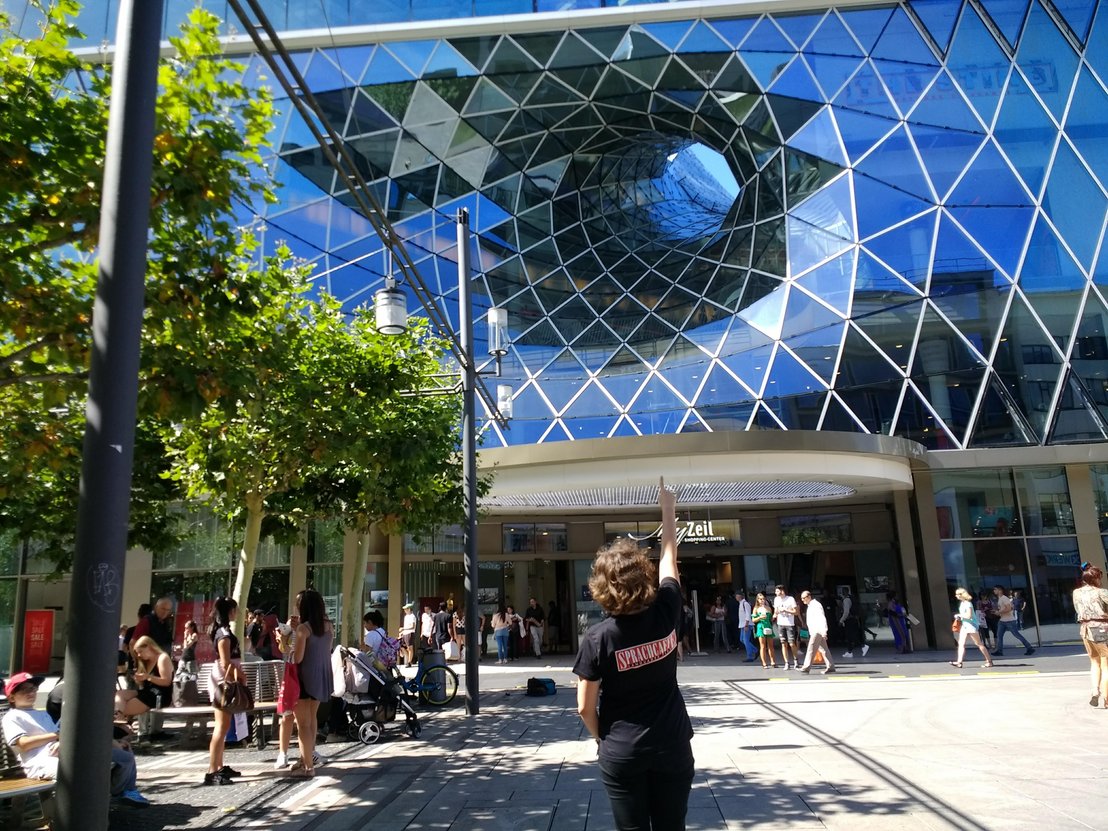 The Shopping Center in the heart of Frankfurts Shopping Street