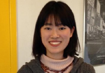 Japány lány a New York-i nyelviskolában