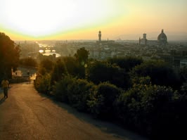 sprachcaffe italian language school florence river dusk