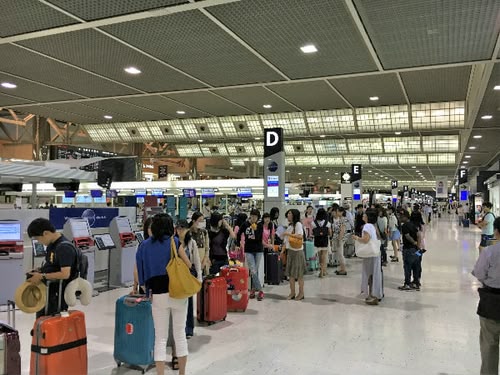 マルタ夏休みジュニア留学　日本出発