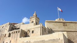 che lingua si parla a Malta