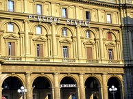 sprachcaffe italian language school florence italian language students classroom