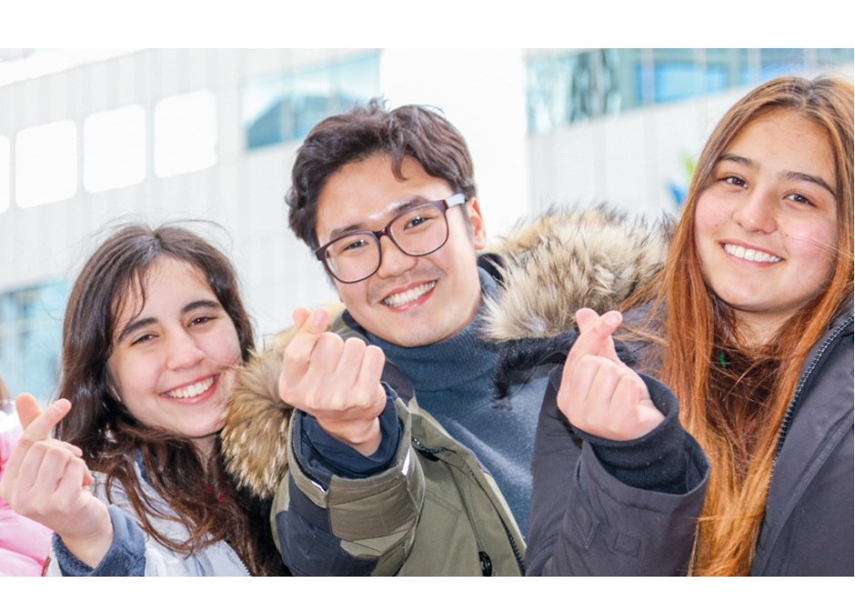 Grupo de estudiantes de inglés en Vancouver, Canadá