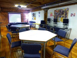 sprachcaffe language school vancouver common room