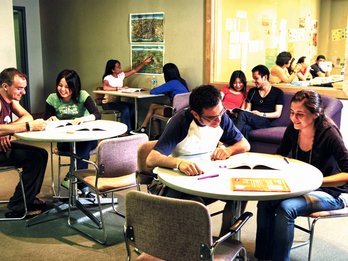 École de langues à Toronto, Canada