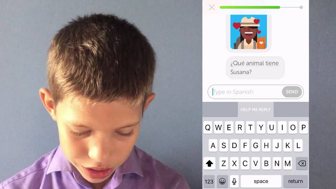 12-year old reviews Duolingo Chatbot
