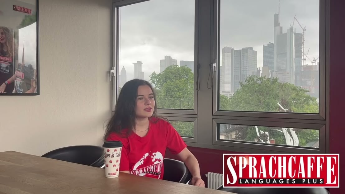 Testimonial video from our Teamer Ruxandra.