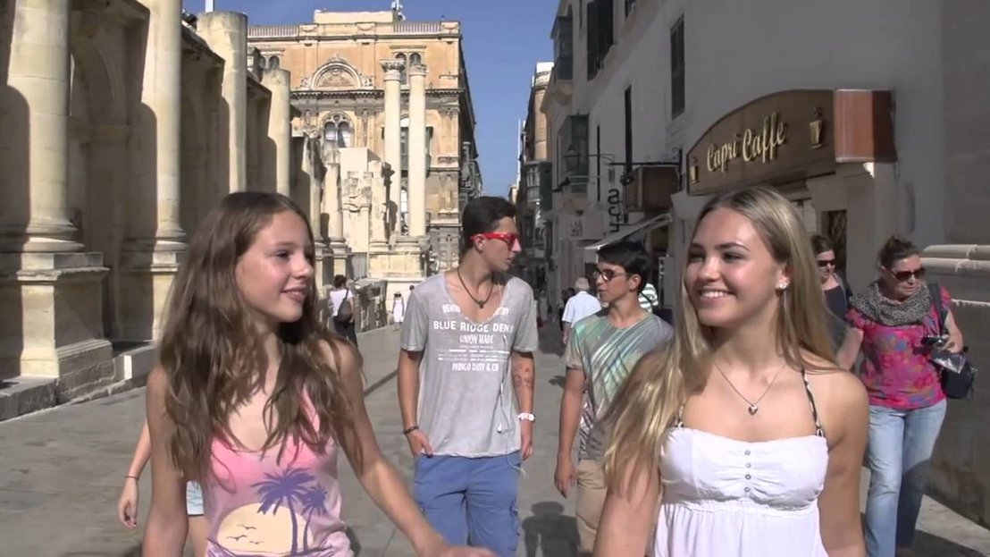 マルタ島での中・高・大学生のジュニア留学の様子がわかる！