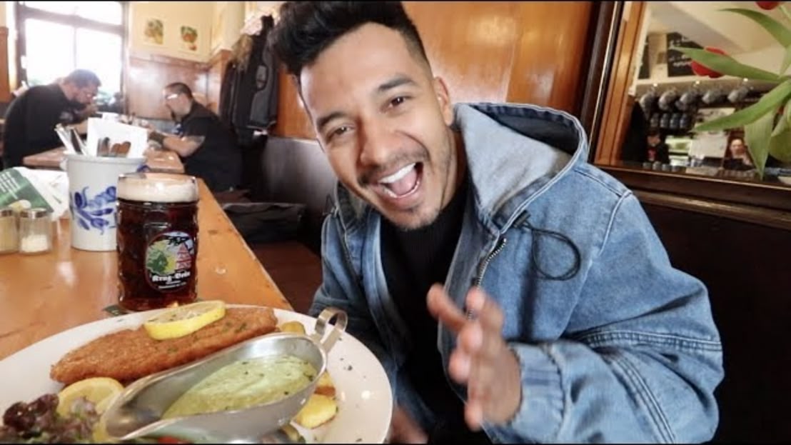 PROBANDO COMIDA CALLEJERA en ALEMANIA + Anuncio Importante
