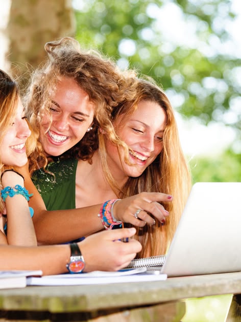 Learn languages for free 